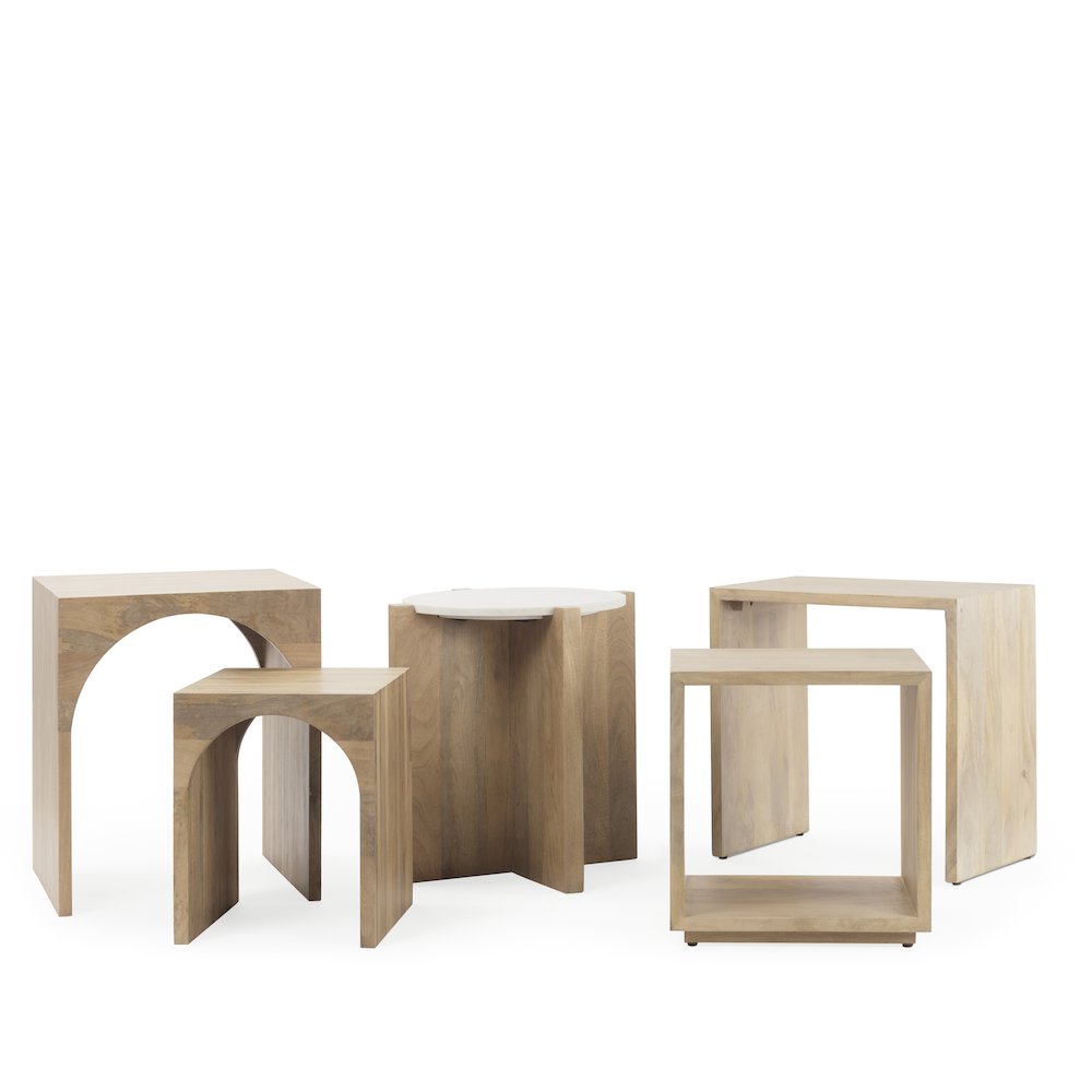 20.0L X 20.0W X 24.0H Set Of 2 Cottage Wood Nesting Accent Tables. Picture 2
