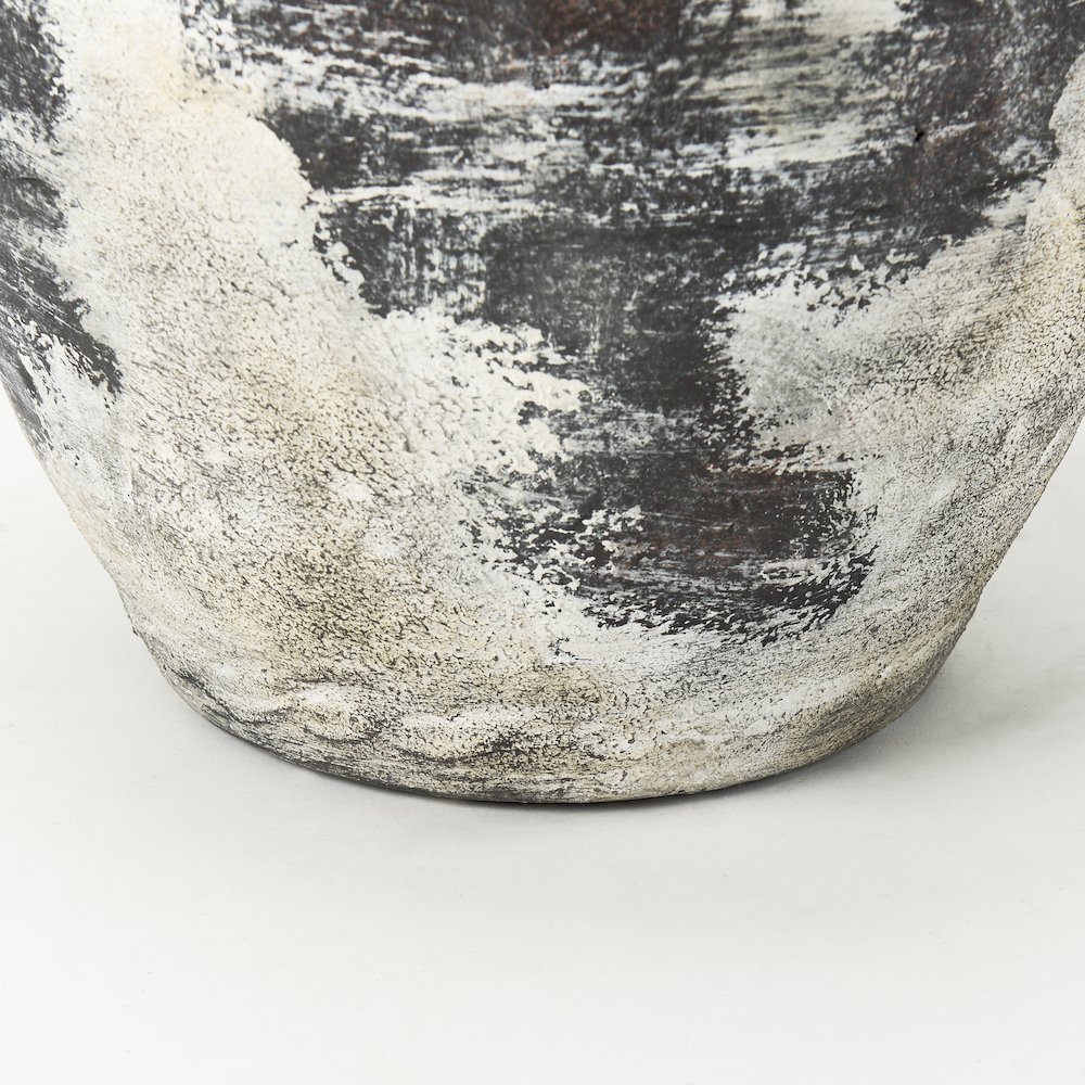 Boscia 22H Double Ear Floor Vase. Picture 2