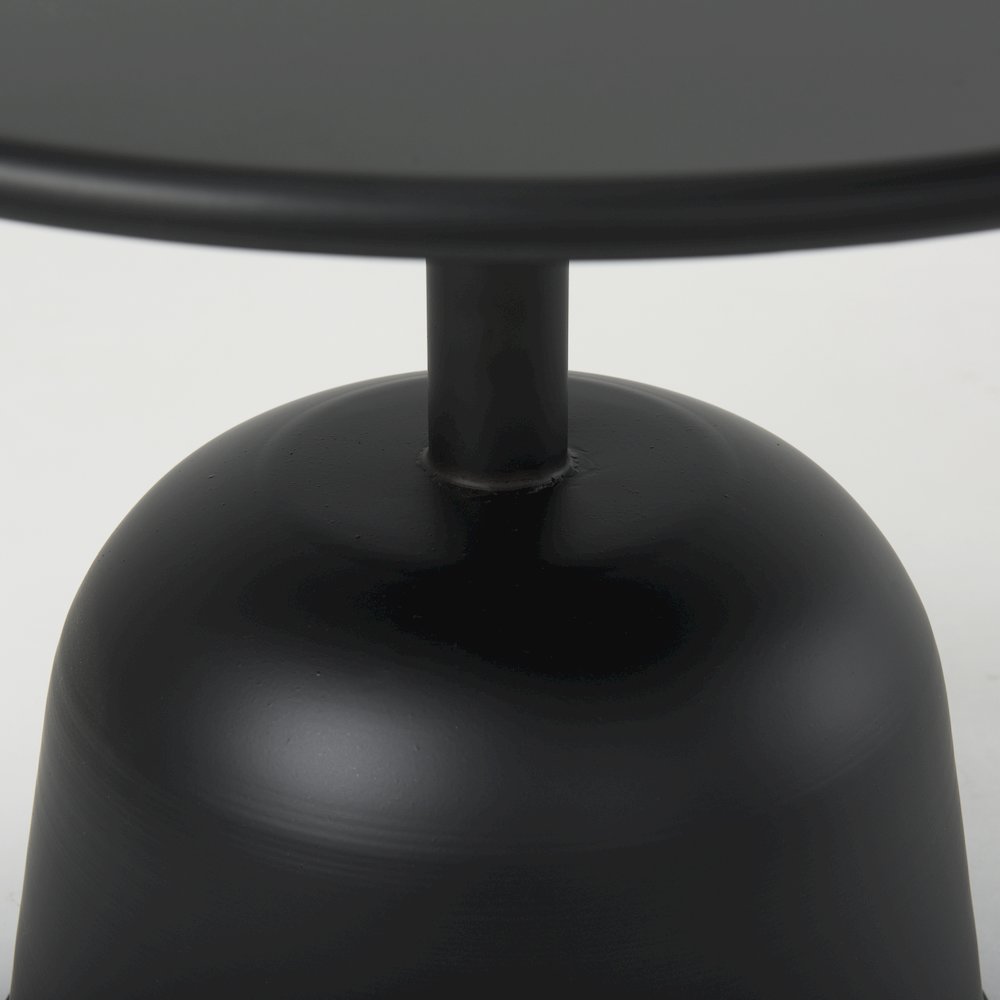 Metal Matte Black Accent Table. Picture 4