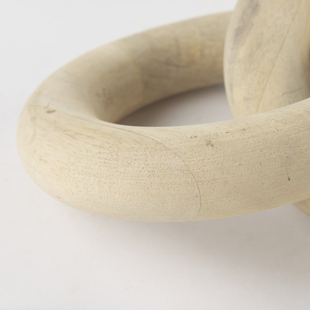 Alize Solid Wood Circular Chain Link Decorative Object. Picture 8