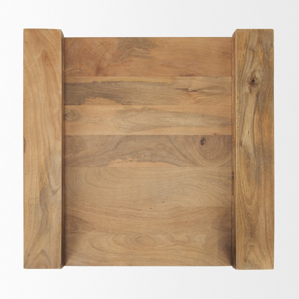 Light Wood Accent Table. Picture 6