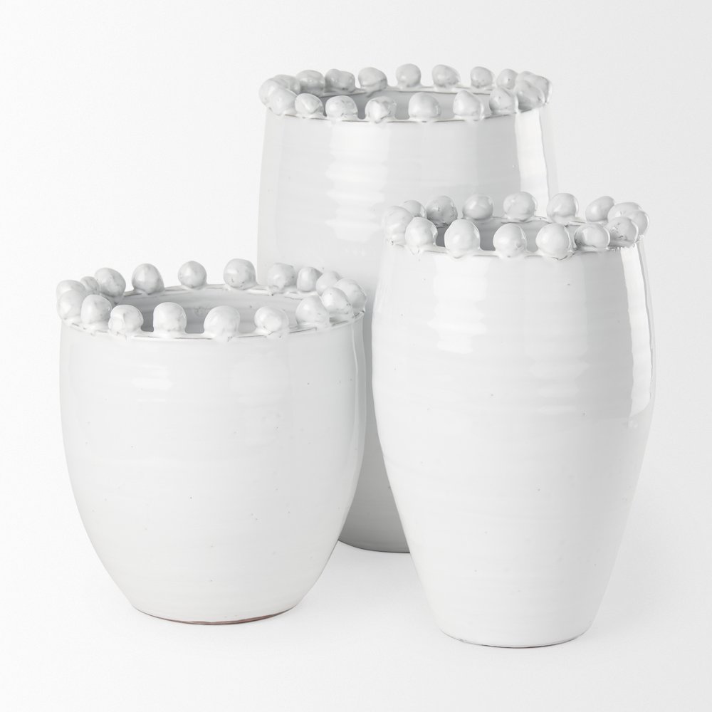 Basin Medium Off-White Glazed Vase. Picture 3