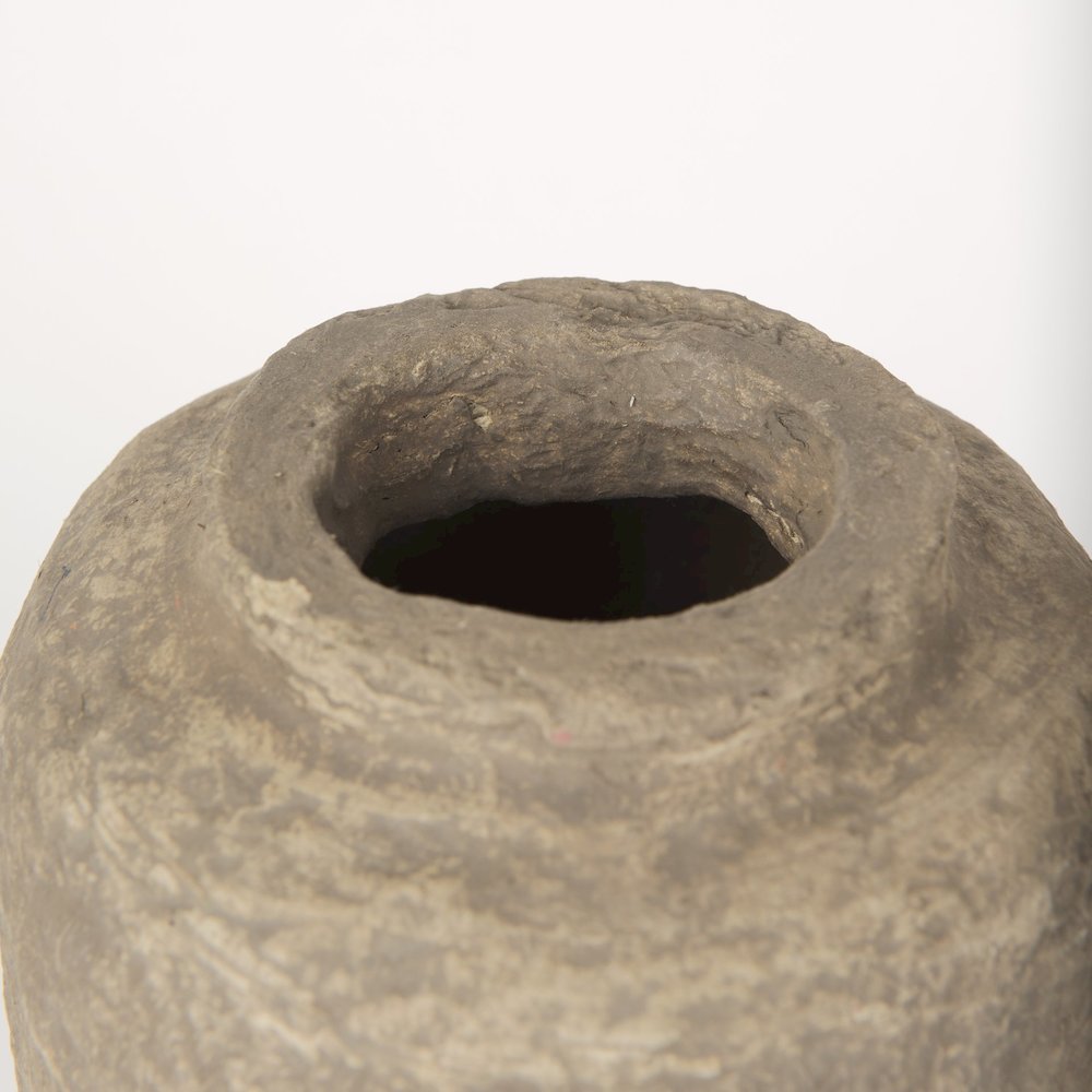 Bala Small Gray Paper Mache Vase. Picture 6