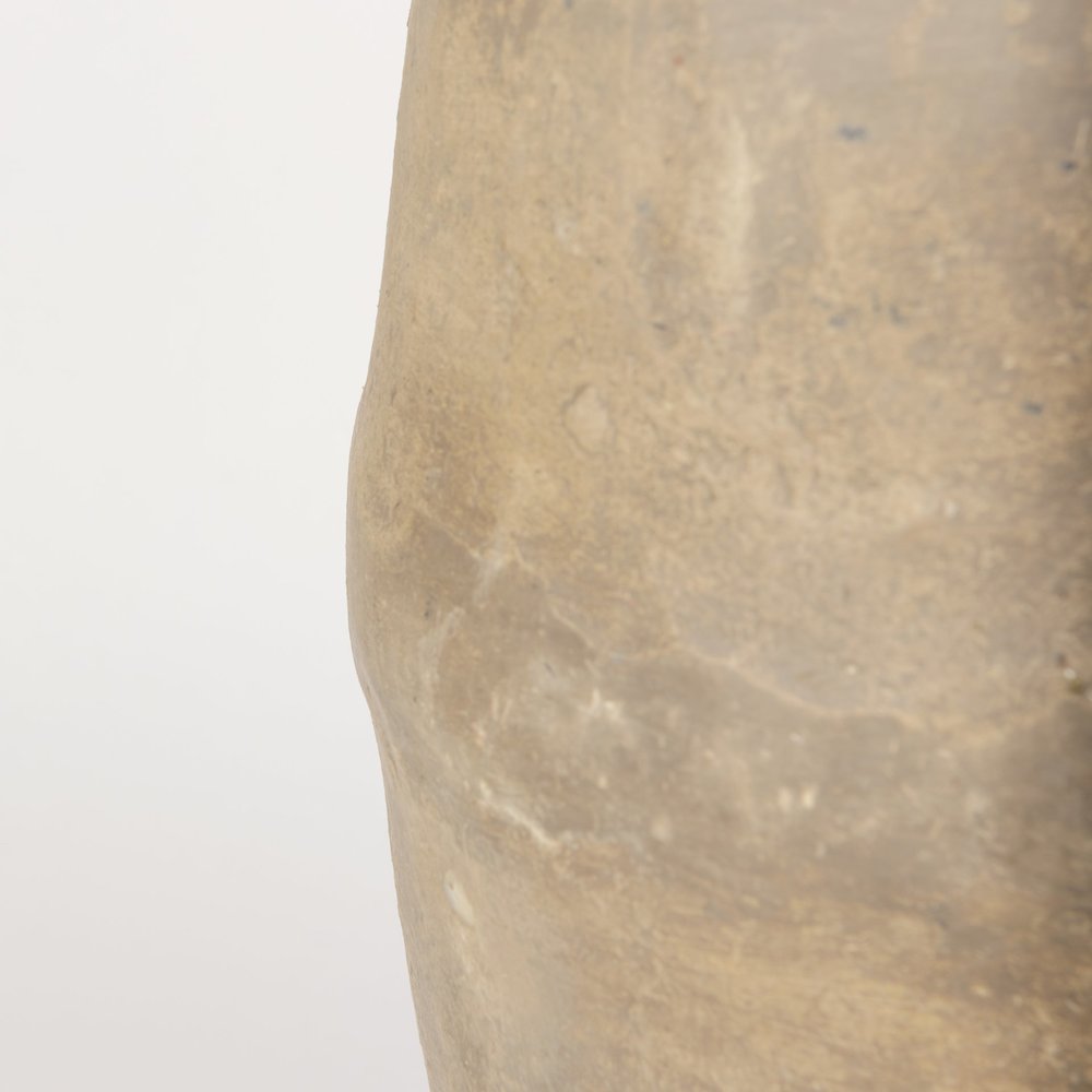 Rundal Large Gray Paper Mache Vase. Picture 10