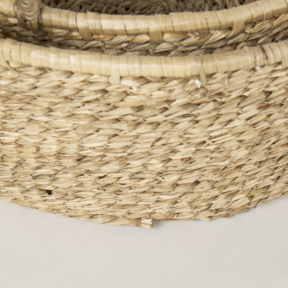 Set Of 2 Deep Nesting Seagrass Baskets Handles. Picture 9