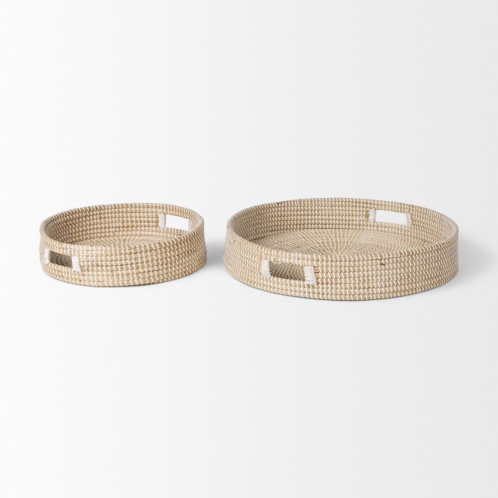 Kalama Set of 2 Large Round Seagrass Trays Handles. Picture 4