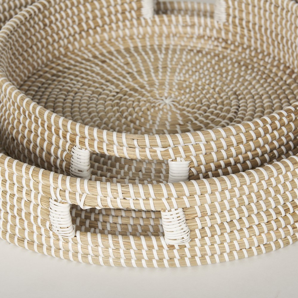 Kalama Set of 2 Large Round Seagrass Trays Handles. Picture 7