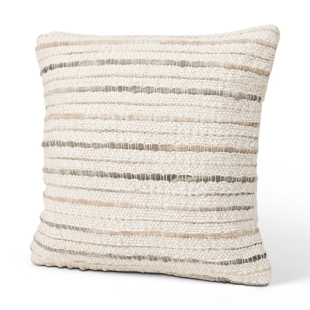 Square Pillow Cover. Picture 1