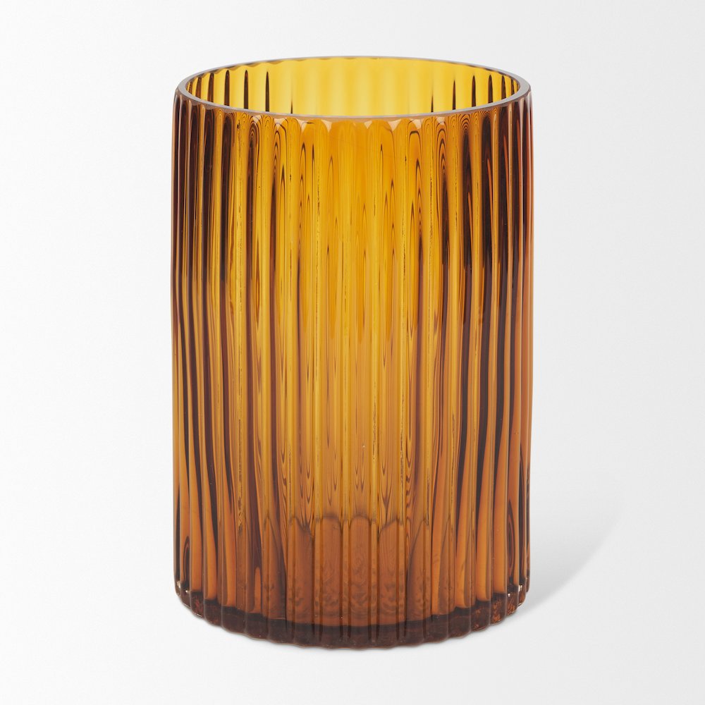 Dawn Short Amber Glass Vase. Picture 3