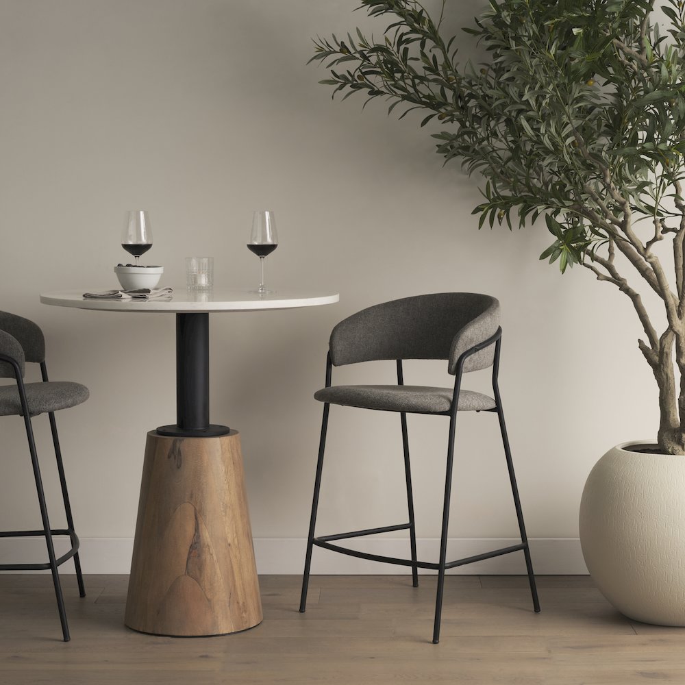 Counter Stool Gray Fabric & Matte Black Metal. Picture 4