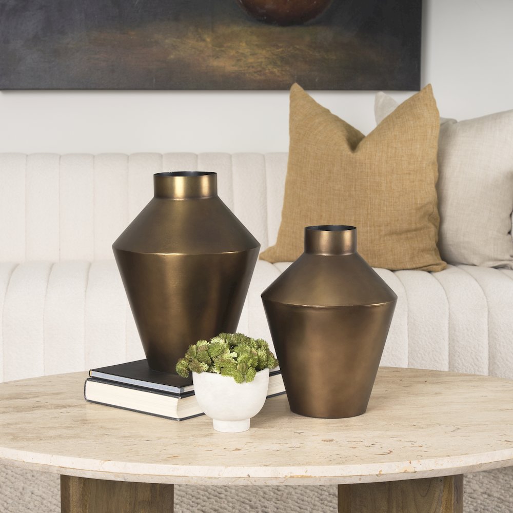 Perrin Small Brushed Gold Metal Decorative Vase. Picture 7
