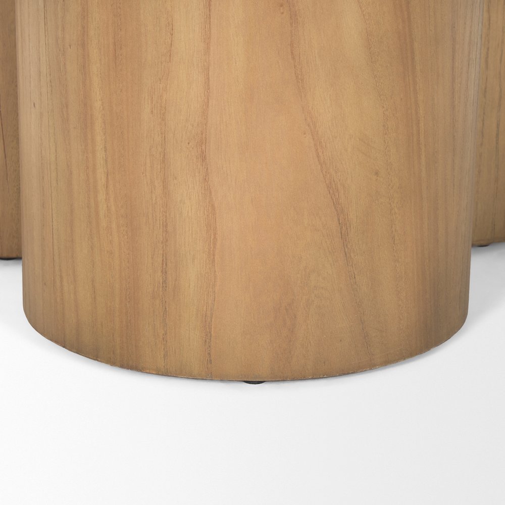 Medium Brown Round Coffee Table. Picture 9