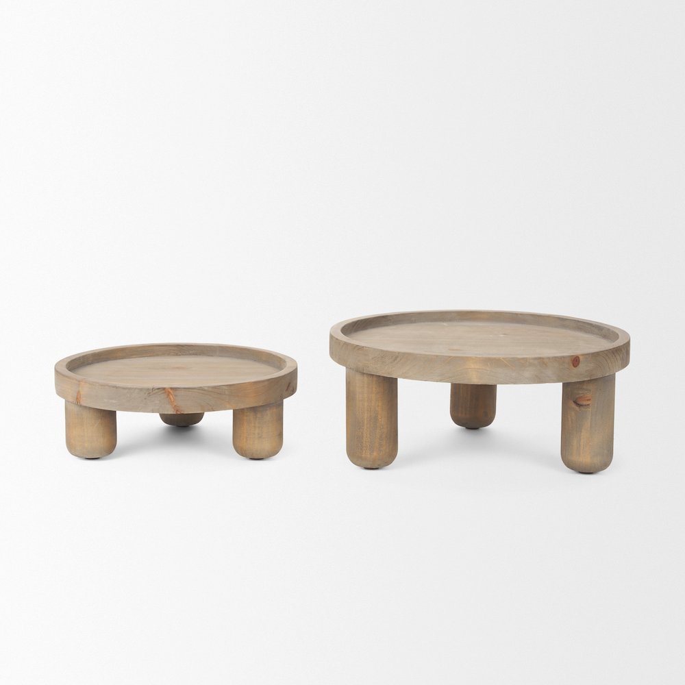 Virve Round Light Brown Wood Gray Wash Wooden Trays. Picture 5