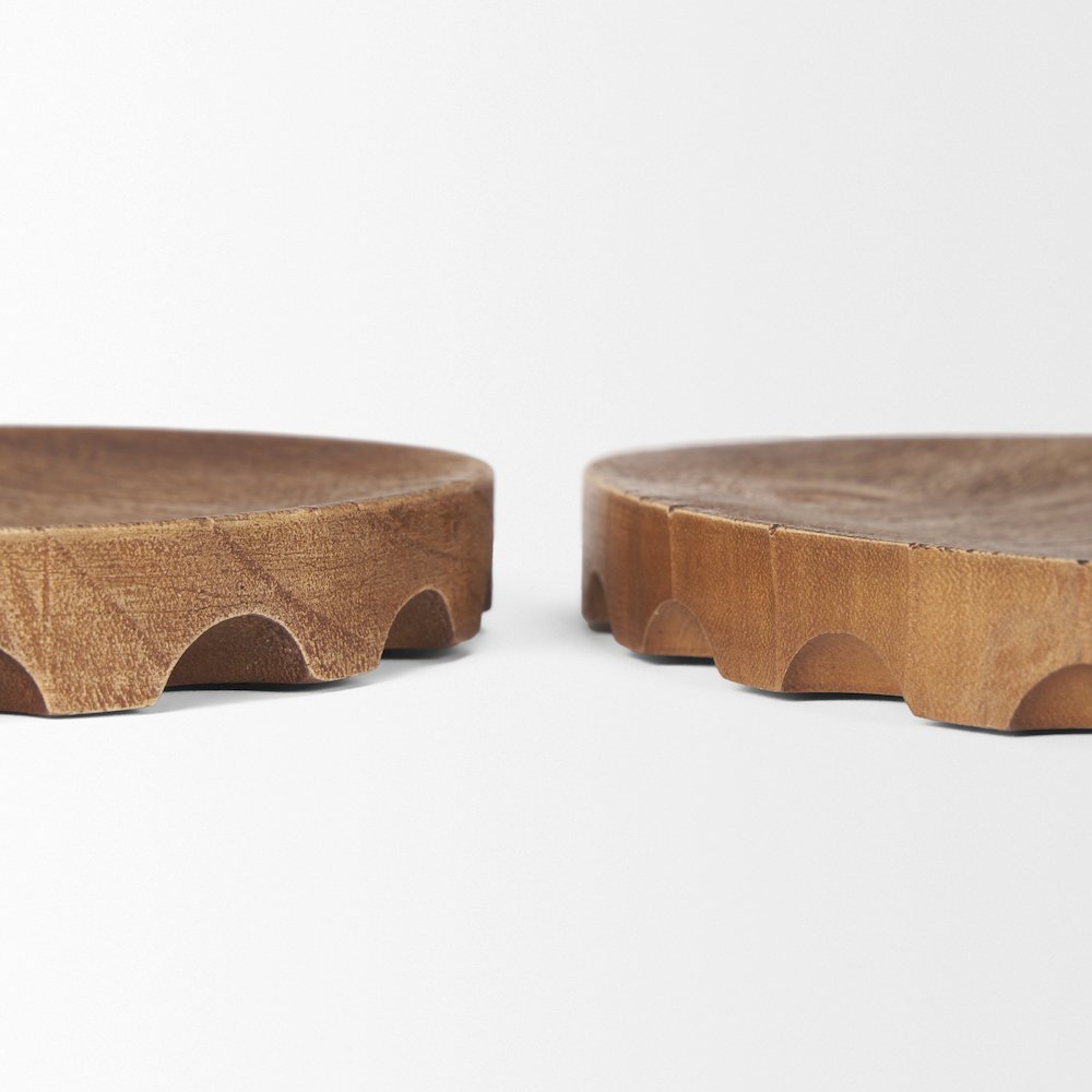 Waverly Round Light Brown Wood Scalloped Edged Trays. Picture 8