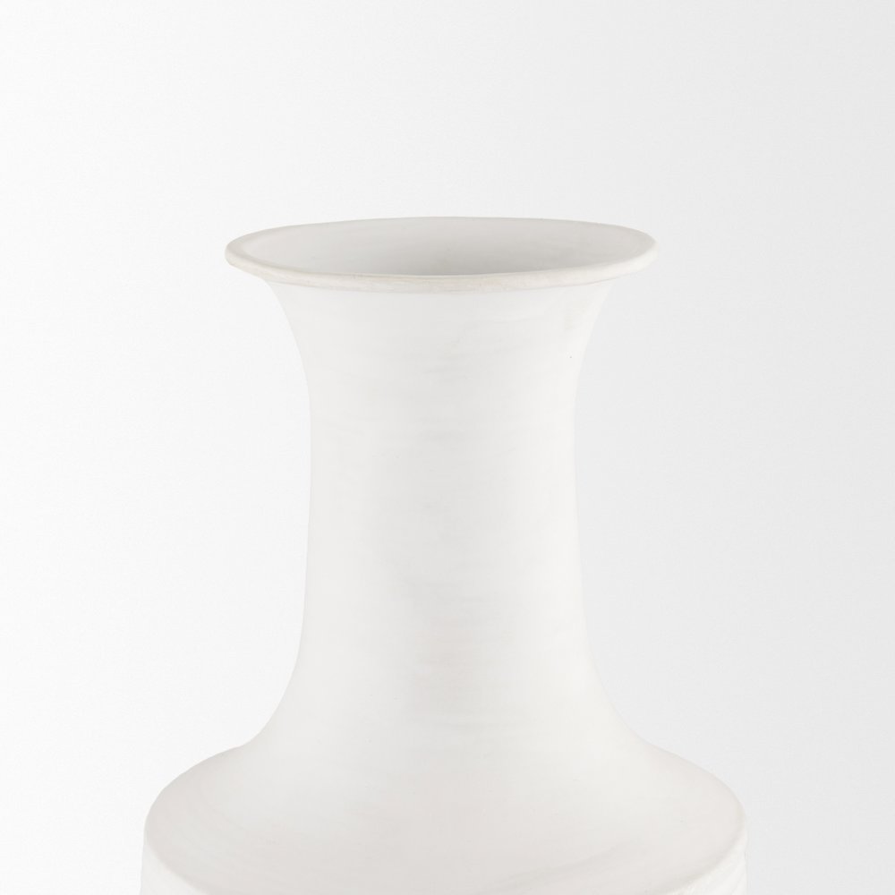 Toru Medium White Grey Ombre Metal Vase. Picture 5