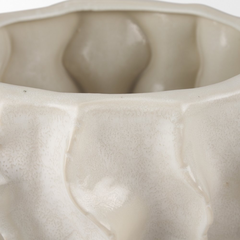 Vahn Sculptural Cream Glazed Decorative Ceramic Bowl. Picture 6