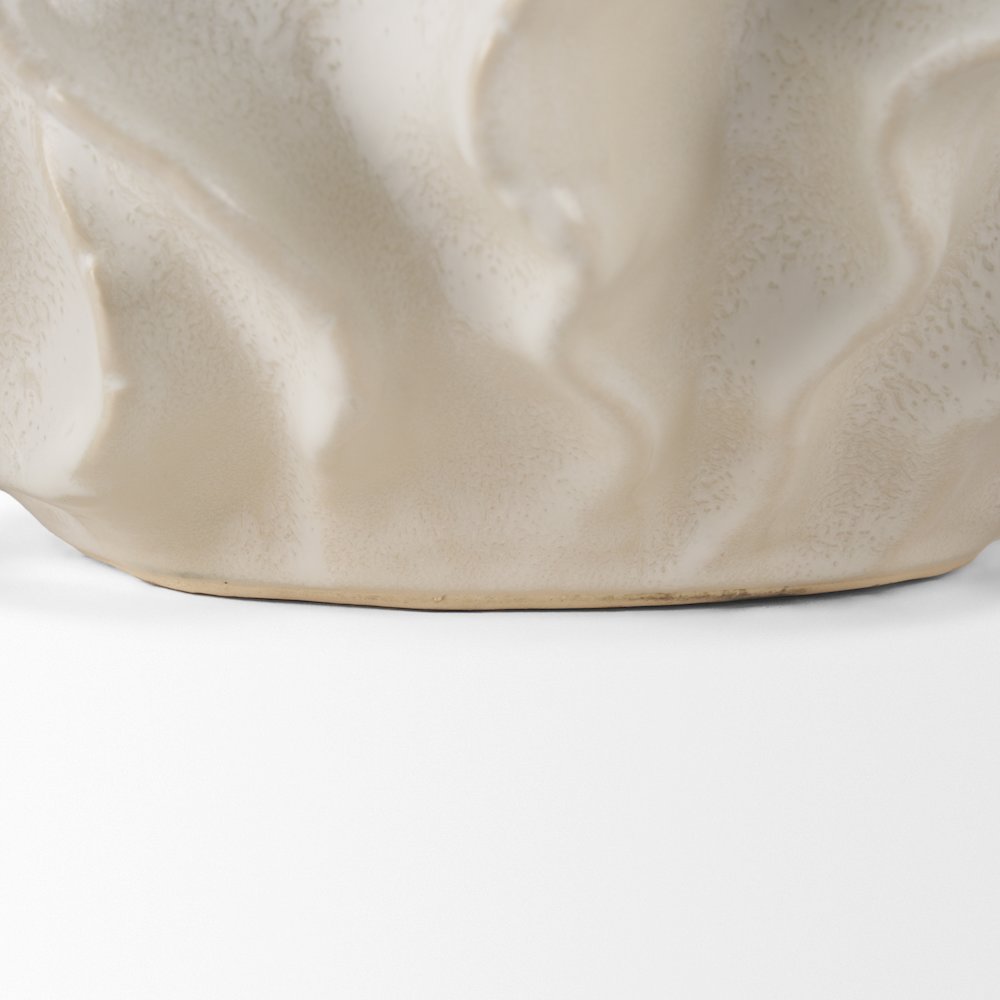 Vahn Sculptural Cream Glazed Decorative Ceramic Bowl. Picture 8