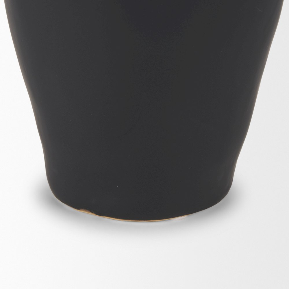 Valora Matte Black Ceramic Jug. Picture 9