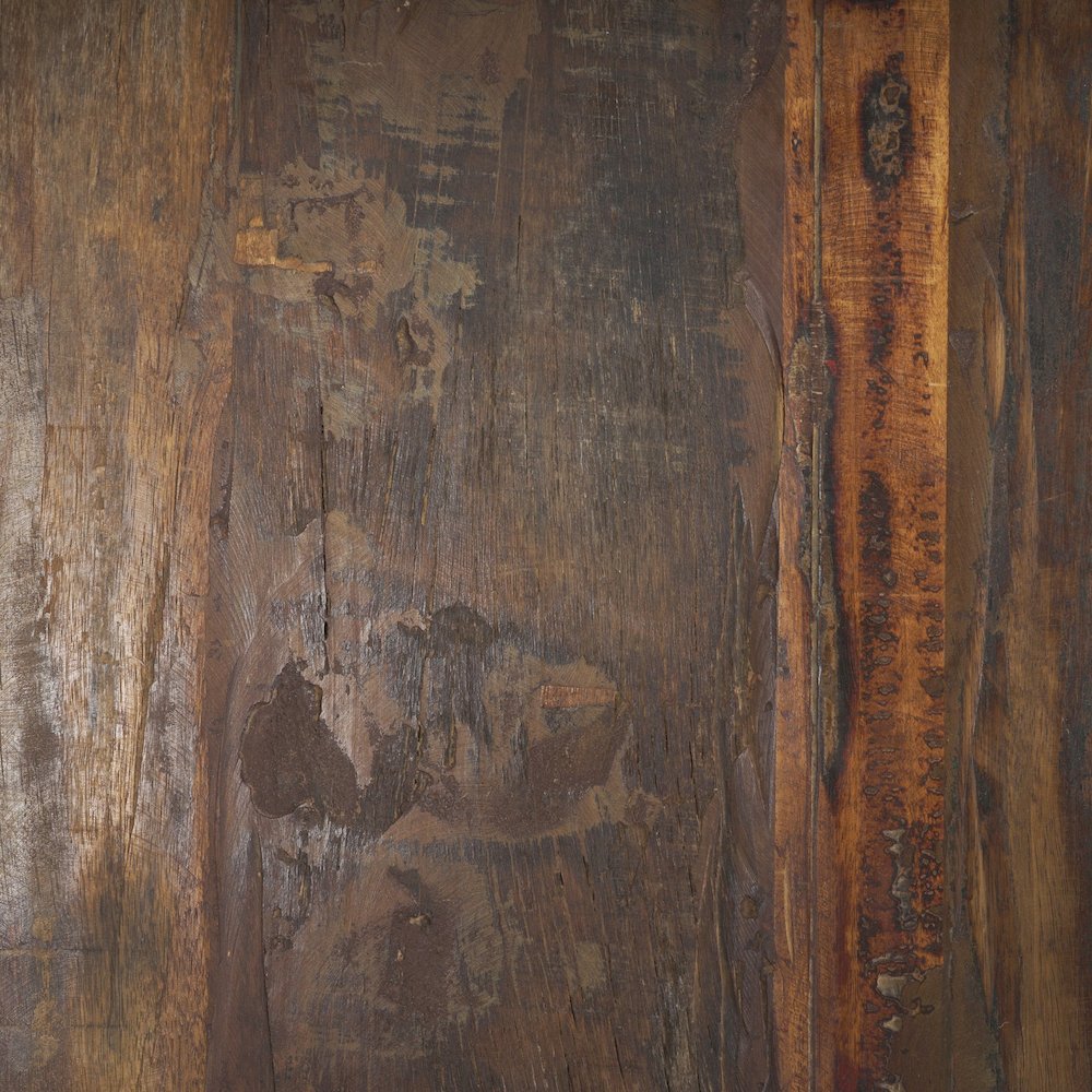 Rustic Brown Reclaimed Wood Bench. Picture 3