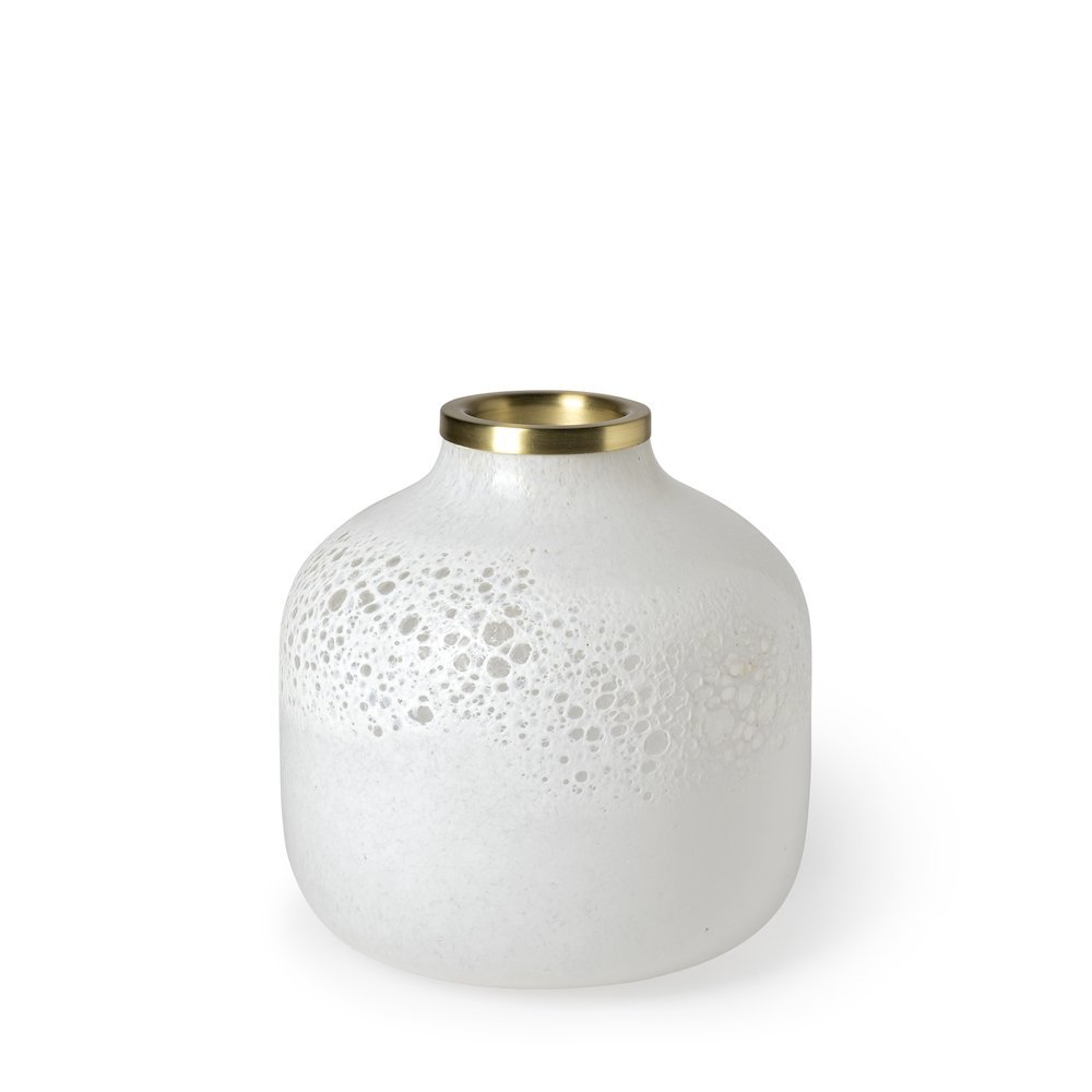Pearl Short White Gold Rim Glass Vase. Picture 1