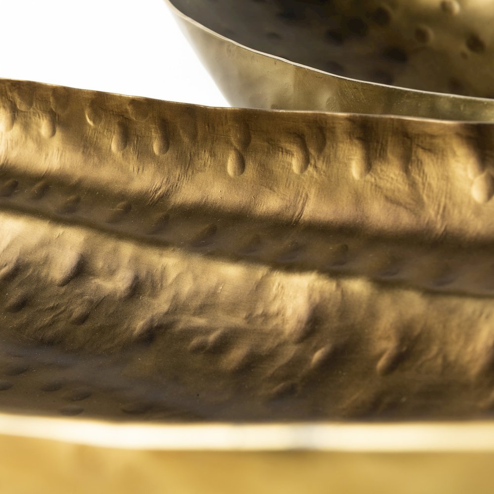 Karmen (Set of 2) Gold Hammered Oversized Bowls. Picture 3