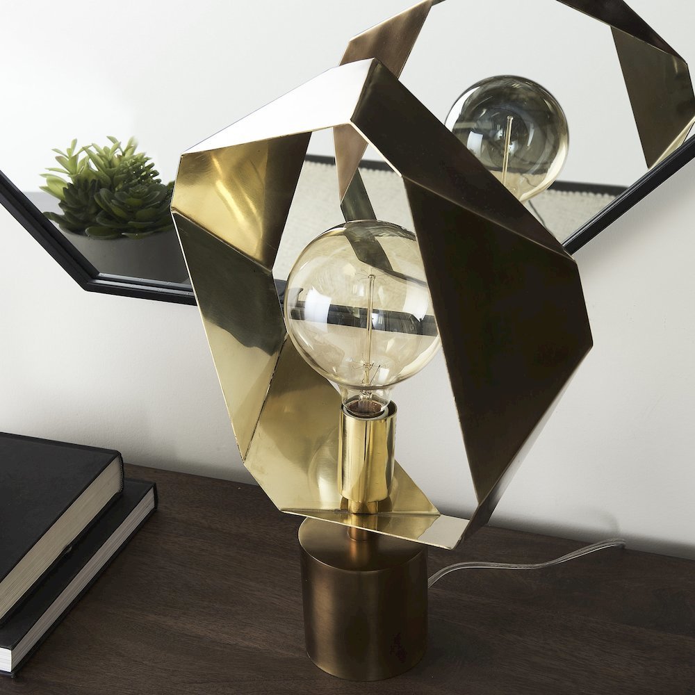 Shamir 15L x 15W Gold Geometric Metal Table Lamp. Picture 2