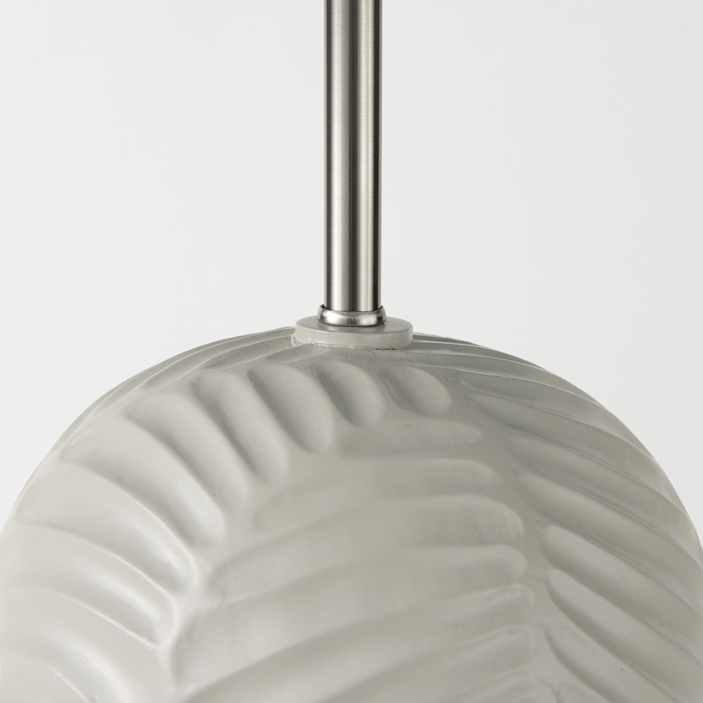 Quinn 19.0L x 19.0W x 24.6H Beige Base W/Navy Fabric Shade Table Lamp. Picture 4