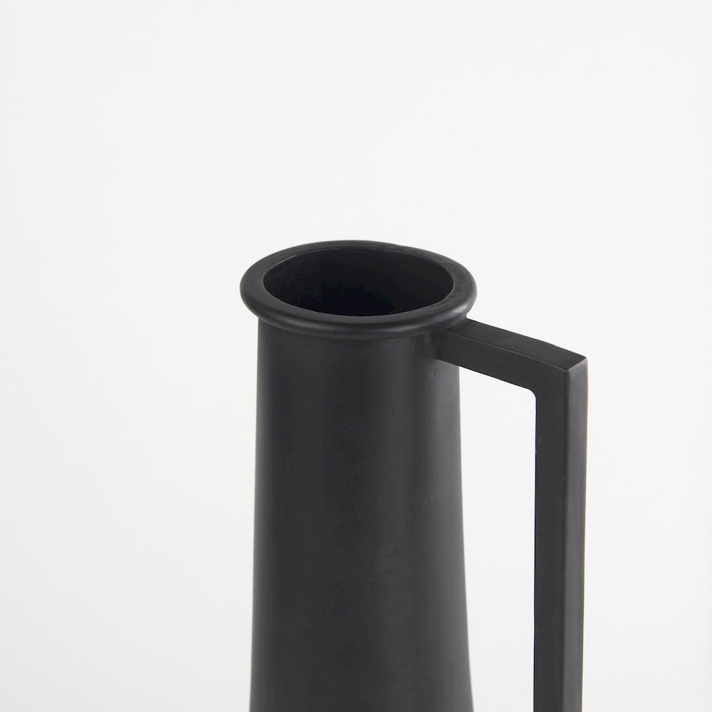 Aubrey Small 14.0H Black Iron Flower Vase. Picture 4