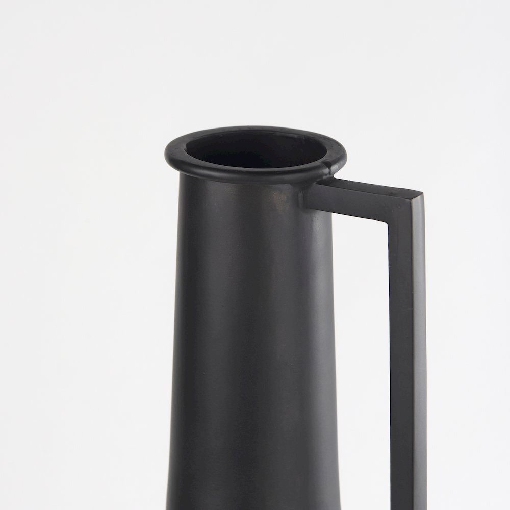 Aubrey Large 24.0H Black Iron Flower Vase. Picture 3