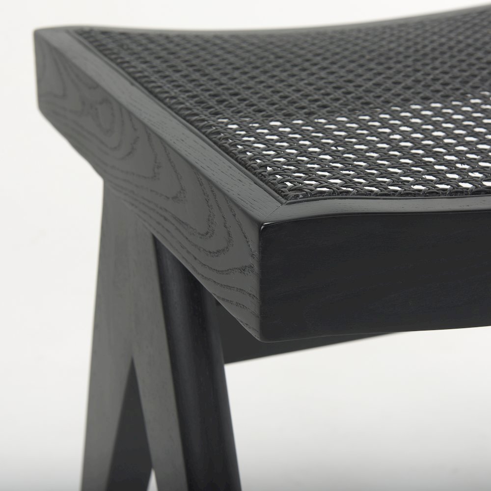 Arvin 21.7L x 17.7W x 18.1H Black Wooden Stool. Picture 5