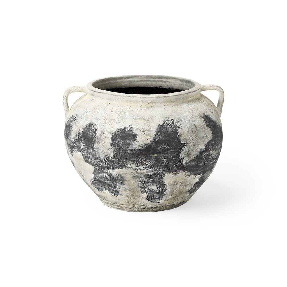 Boscia 15H Double Floor Vase. Picture 1