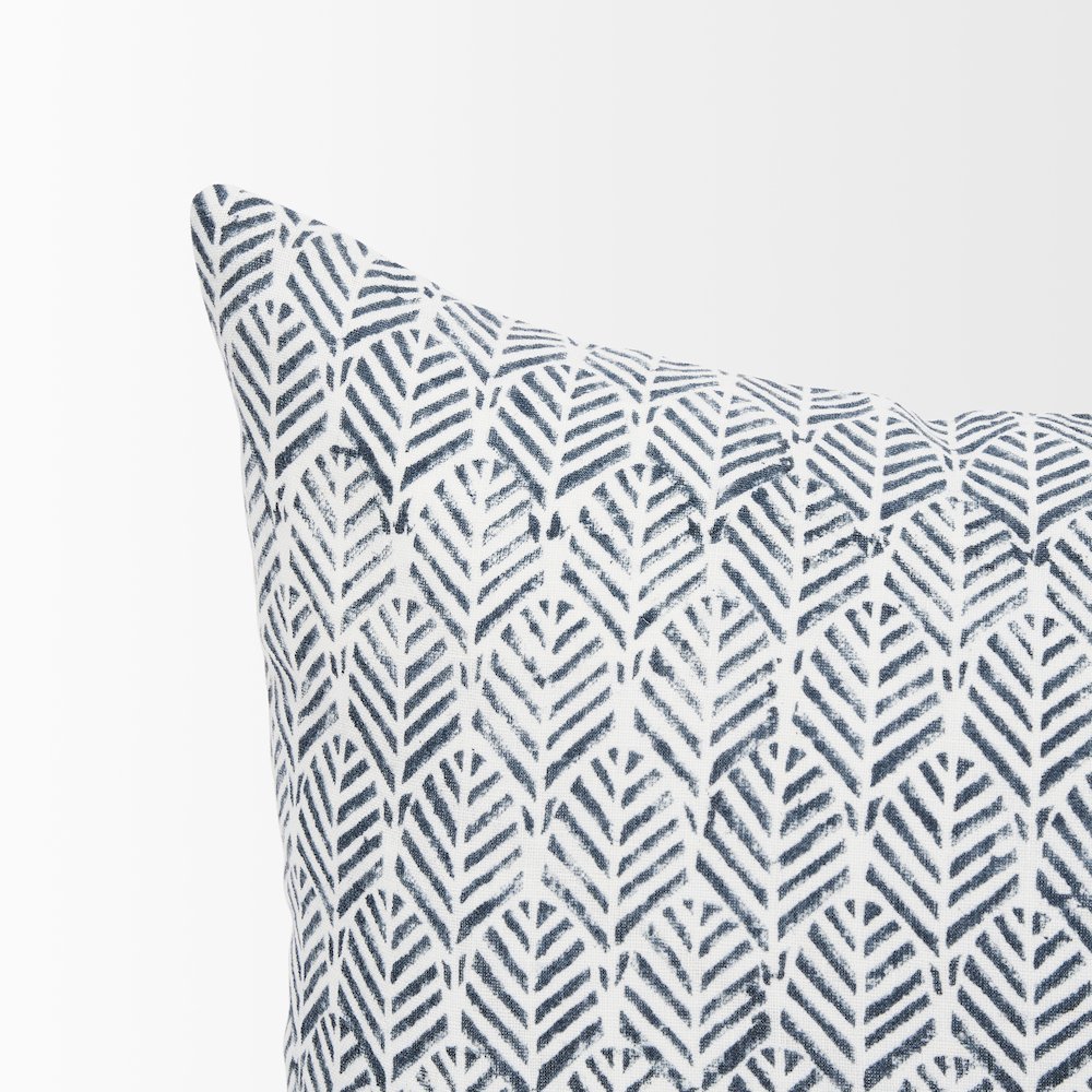 Janelle Cream w/ Indigo Print Linen Lumbar Decorative Pillow Cover. Picture 4