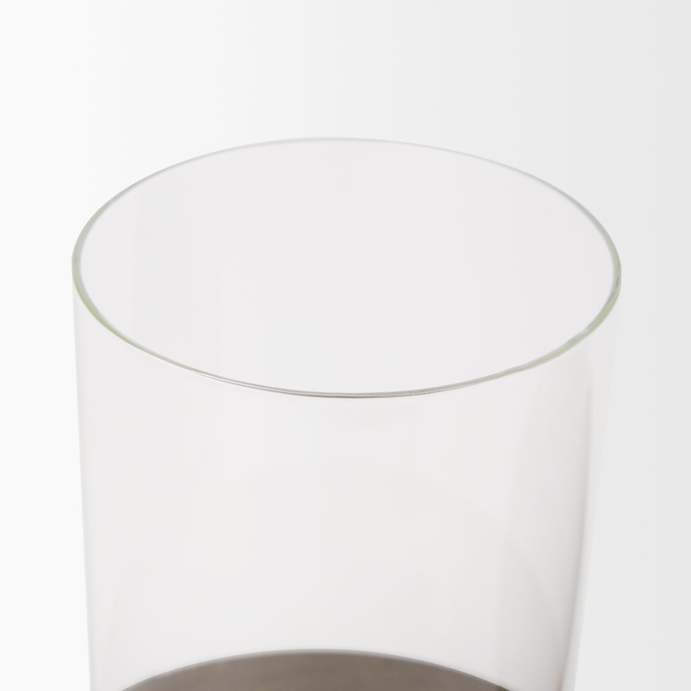 Vivian Gold Metal and Glass Hurricane Candle Holder (Set of 2). Picture 4