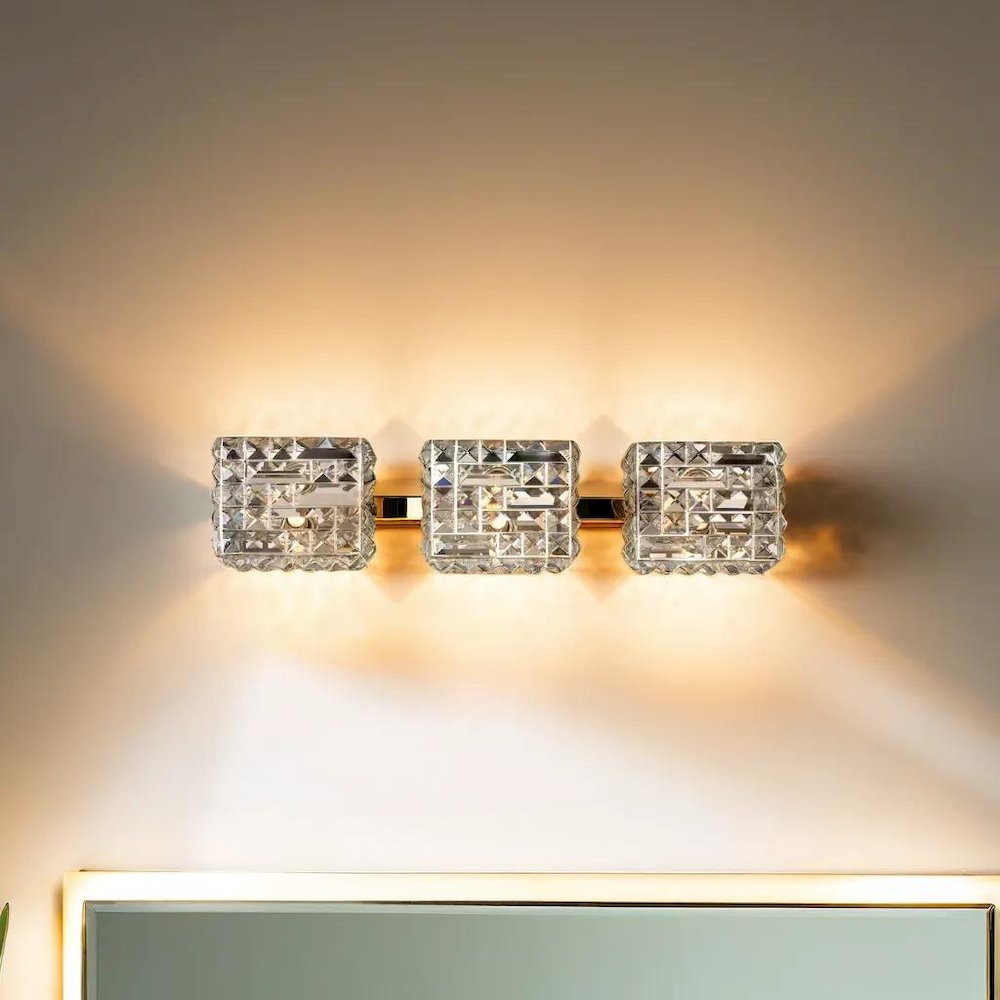 Marazzi 22 Inch Bath Light. Picture 2