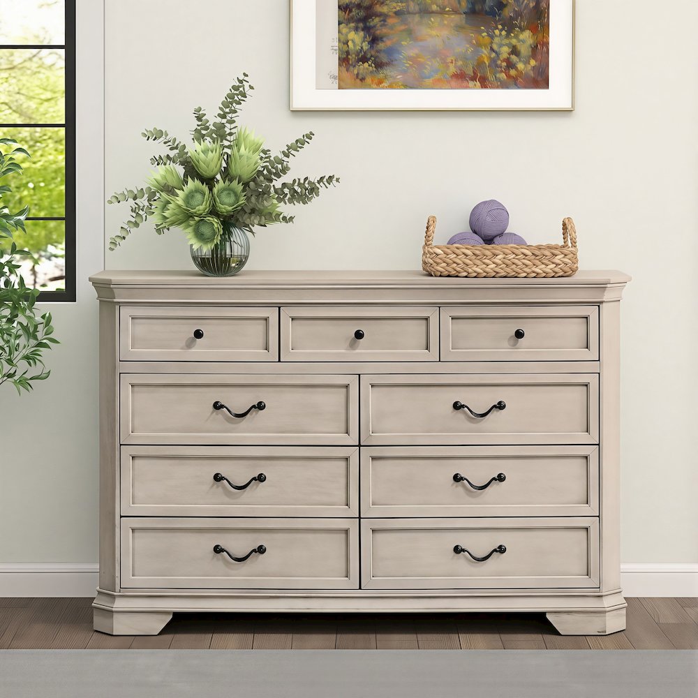 Maderne Wood 7-Drawer Dresser, Antique White Finish. Picture 4