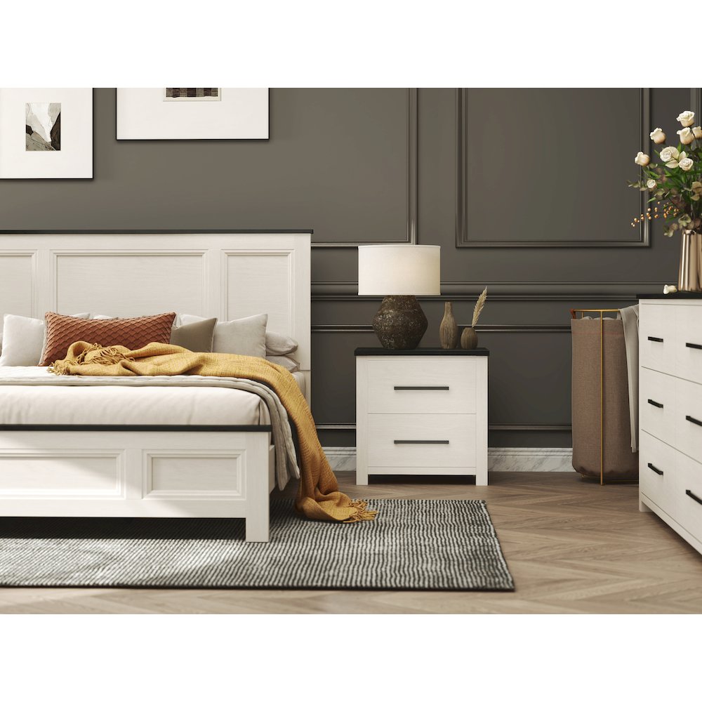 Realynn 4-PC Queen Wood Bedroom Set, Off-White Finish. Picture 6
