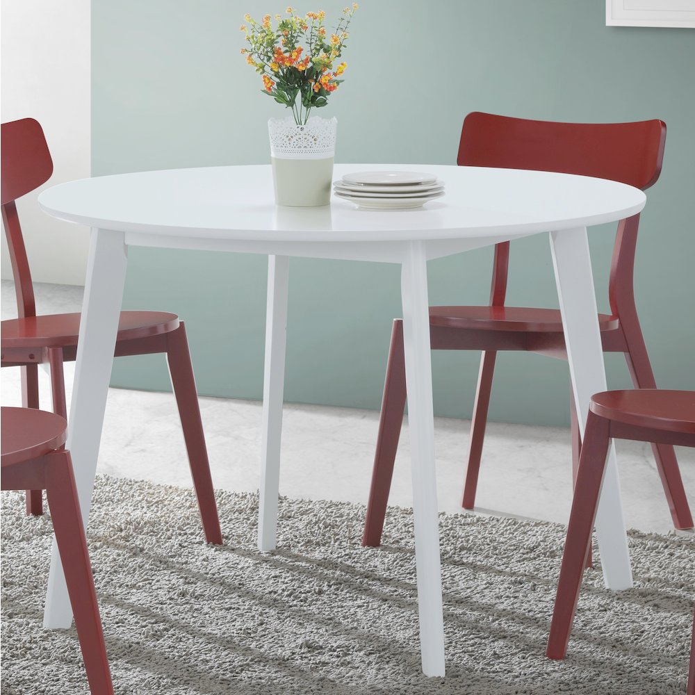 Roma Contemporary White Round Dining Table. Picture 2
