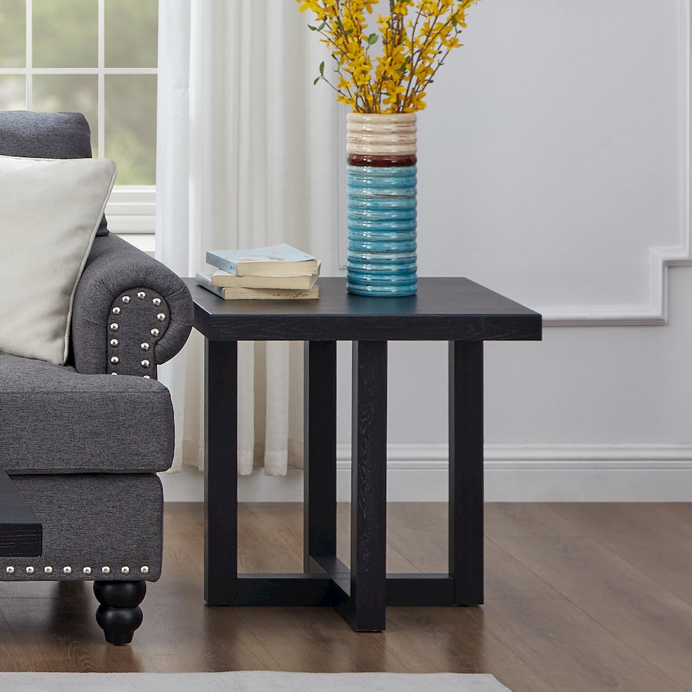 Luno Contemporary End Table, Black. Picture 3