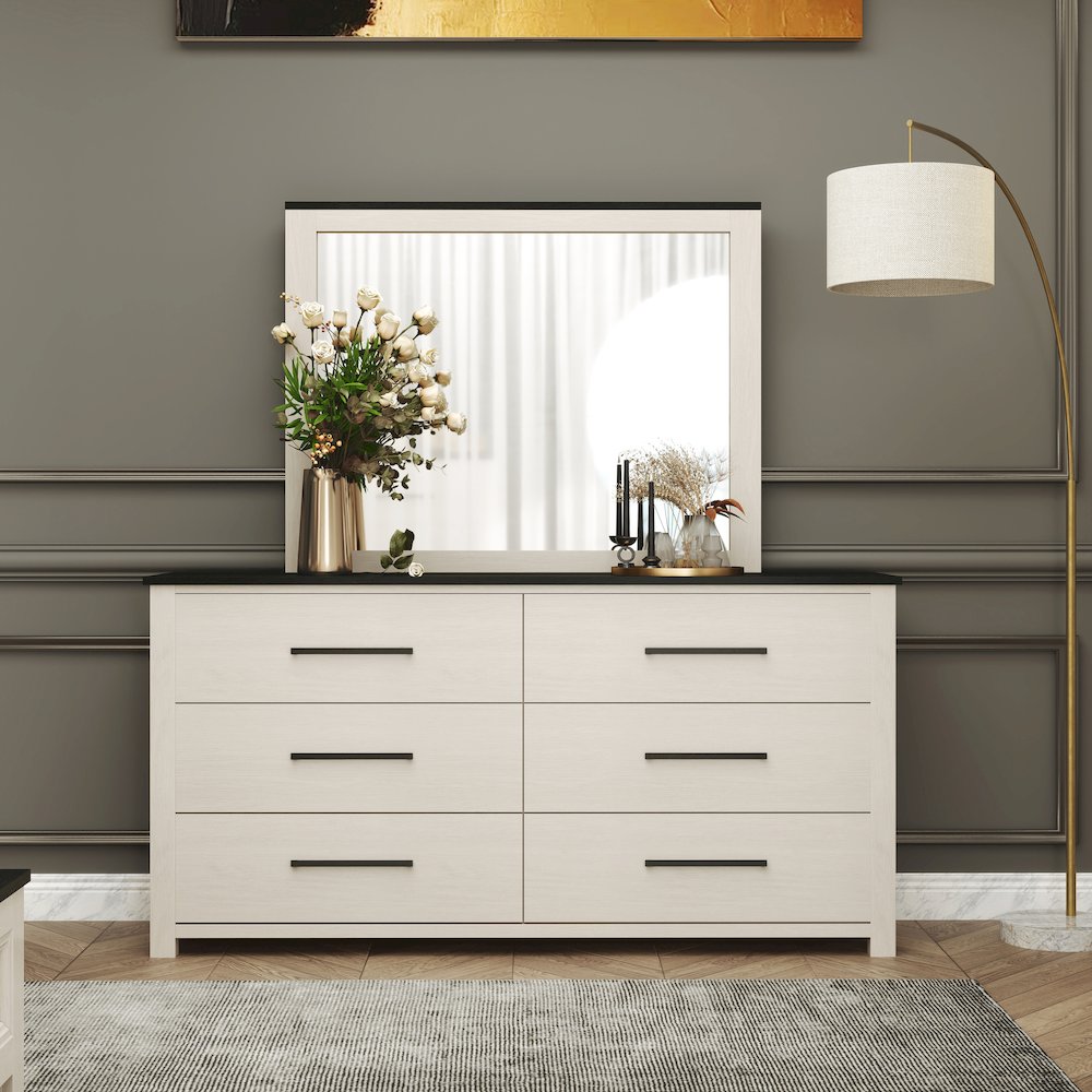 Realynn 5-Piece Queen Wood Bedroom Set, Off-White Finish. Picture 8