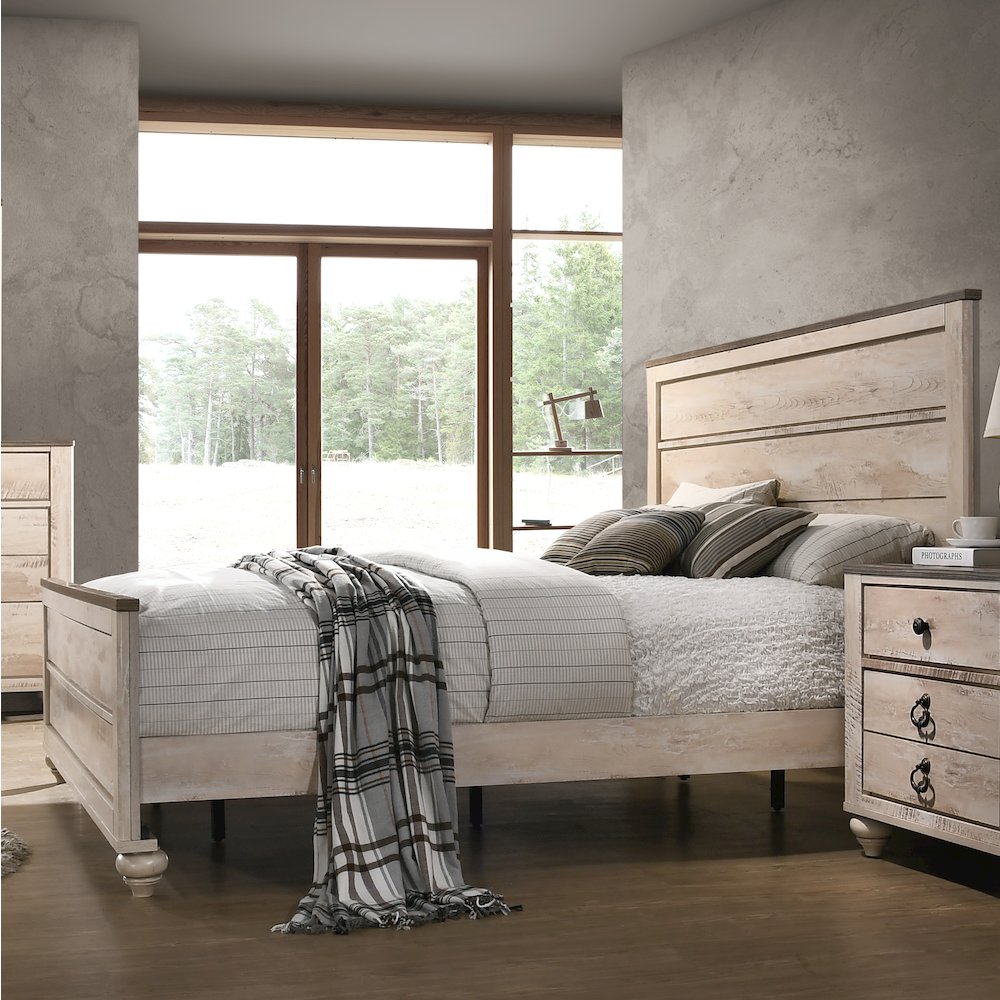 Imerland Contemporary White Wash Finish Panel Queen Bed. Picture 5
