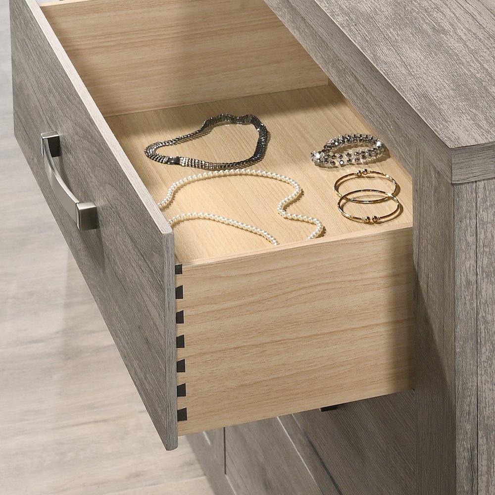 Floren Weathered Gray Wood 3-Piece Bedroom Set, Queen Bed with 2 Nightstands. Picture 7