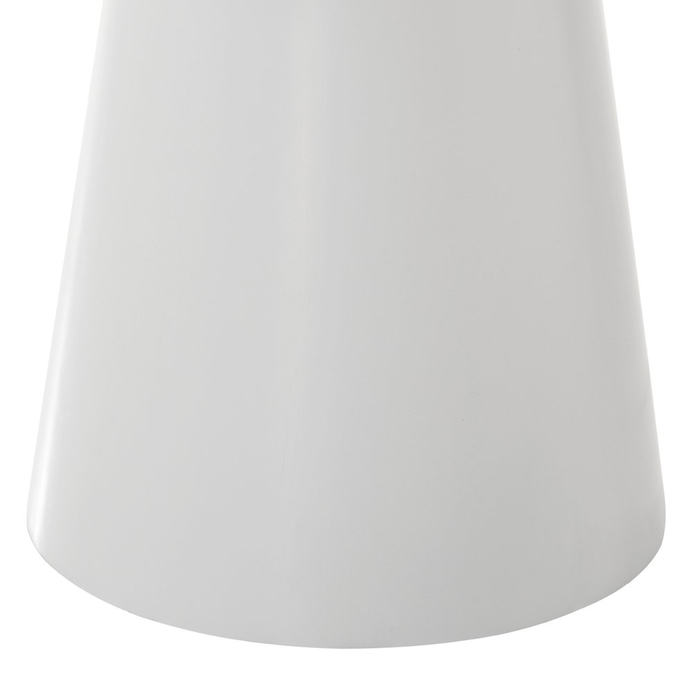 Rocco 48" Pedestal Dining Table. Picture 7