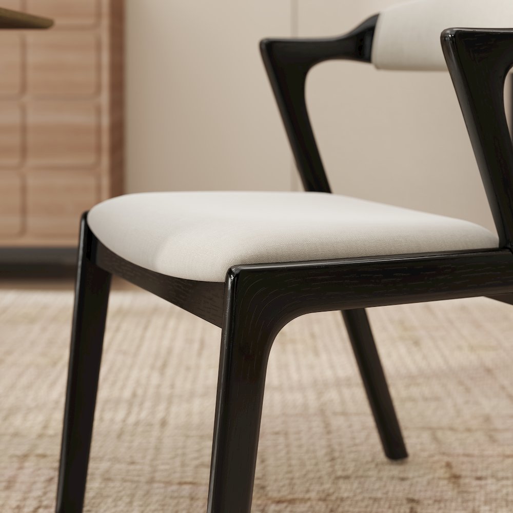 Lavin Modern 5-Piece Dining Set, Dining Table with 2 Walnut and 2 Black Chairs. Picture 12