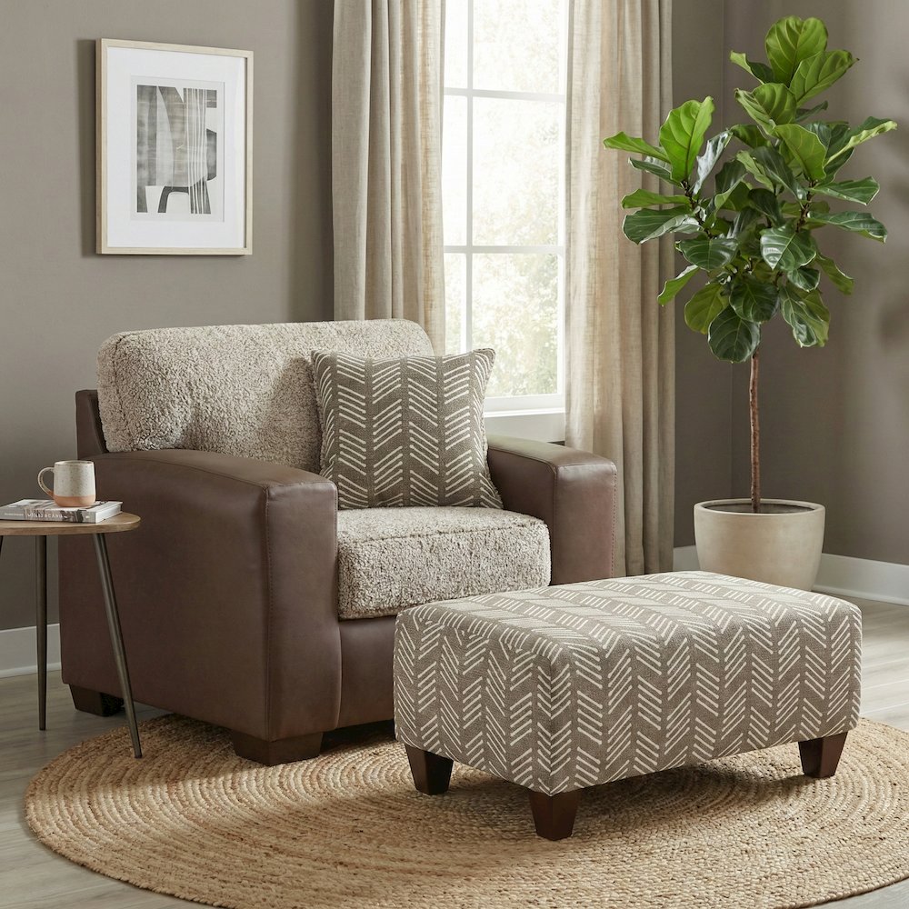 Marvella 2-Piece Living Room Set, Chair and Ottoman, Chocolate Faux Leather. Picture 3