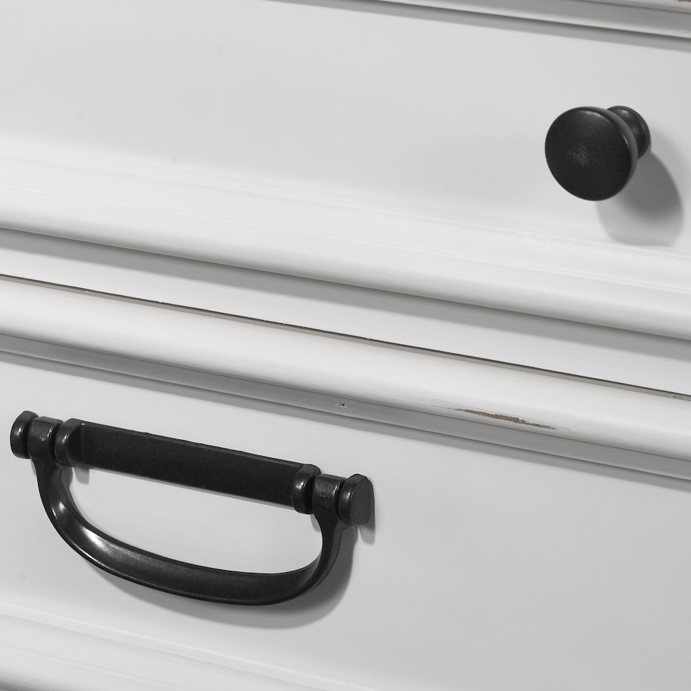 Clelane Wood Bedroom Set Panel Queen Bed, Dresser, Mirror, and 2 Nightstands. Picture 11