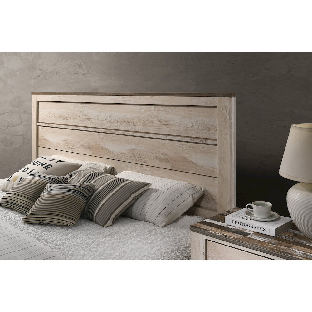 White Wash Finish 5-Piece Bedroom Set-Queen Bed, Dresser, Mirror, 2 Nightstands. Picture 5