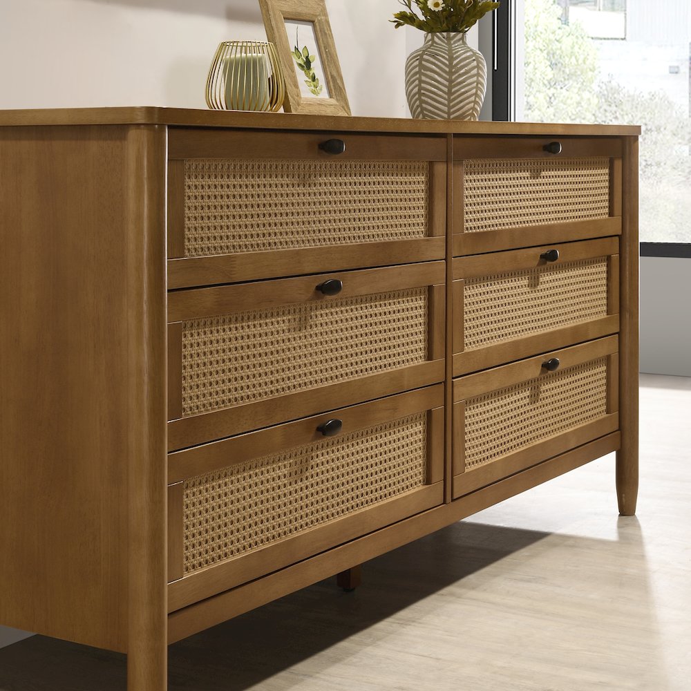 Vichy 6-Pc Bedroom Set with Queen Bed, Dresser, Mirror, 2 Nightstands, Chest. Picture 8