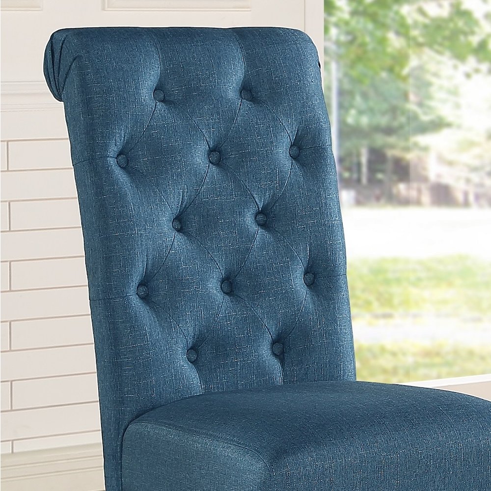 Leviton Urban Style Dining Set: Table and 4 chairs, Blue. Picture 8