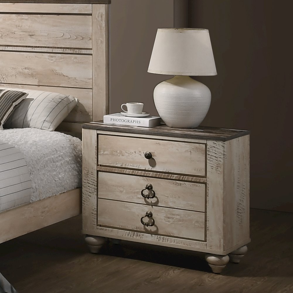 White Wash Finish 4-Piece Bedroom Set-Queen Bed, Dresser, Mirror, Nightstand. Picture 8