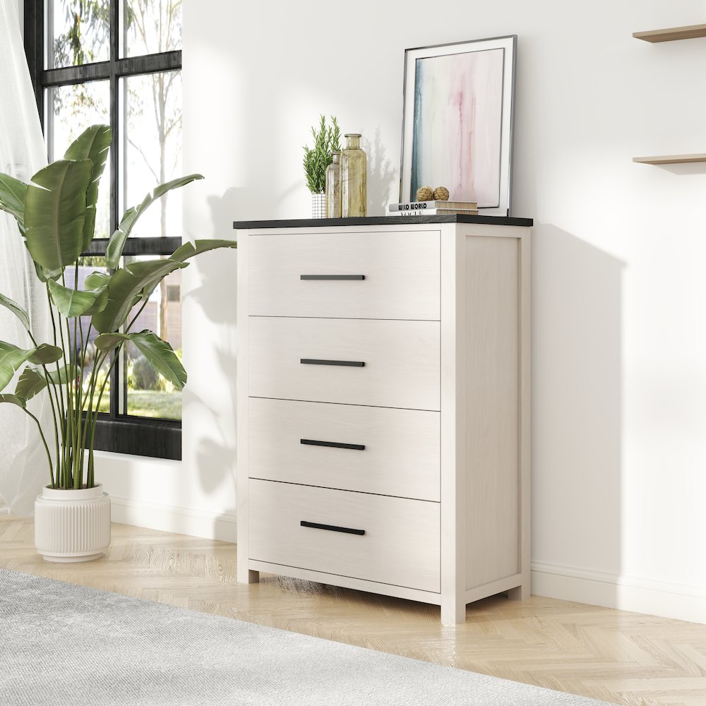 Realynn 4-Drawer Bedroom Chest, Off-White Finish. Picture 3